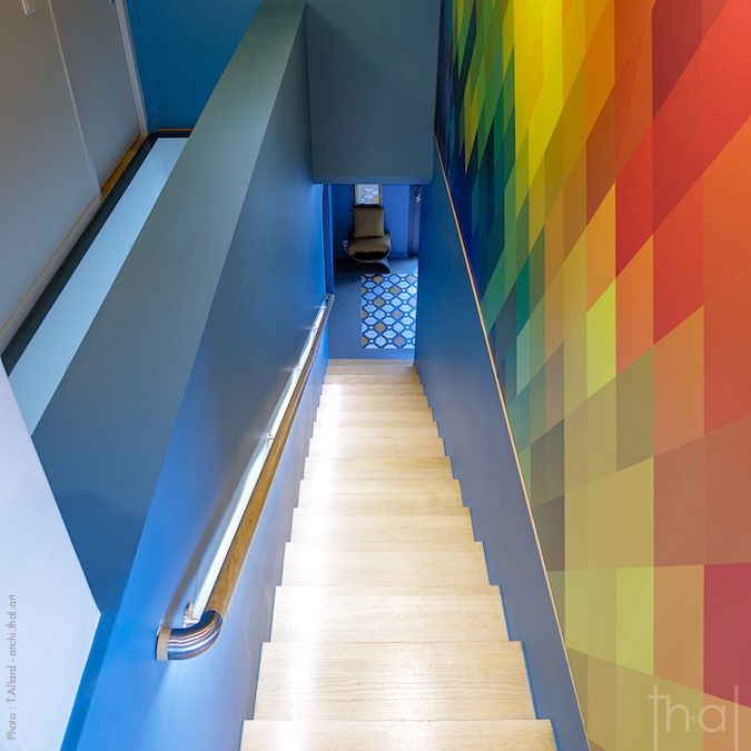 Escalier intérieur dans une maison d'architecte