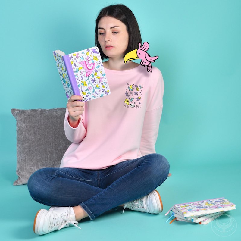 Photo produit d'ambiance avec modèle féminin