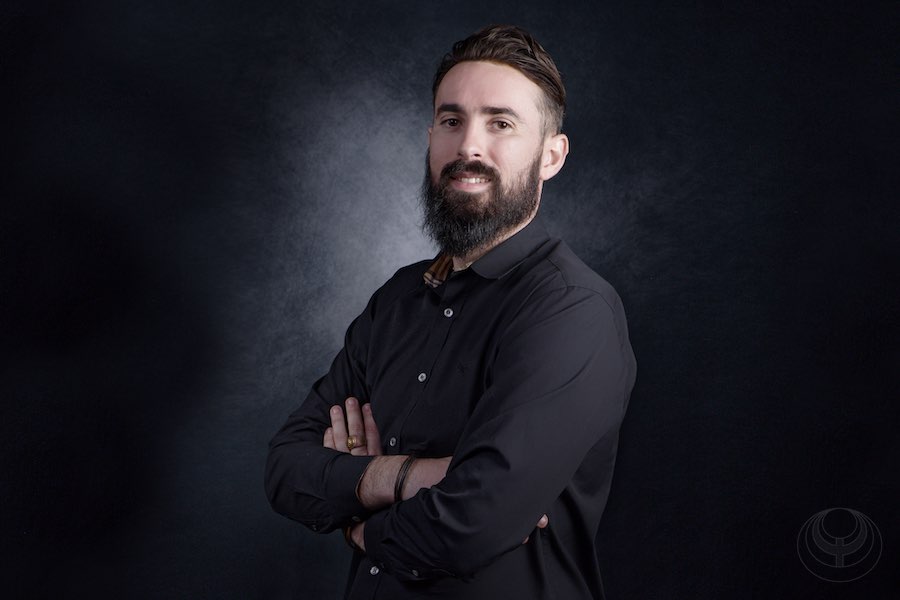 Portrait corporate masculin studio photo